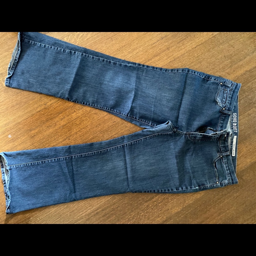 Bootcut Jean